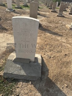 BAGHDAD (NORTH GATE) WAR CEMETERY - SMITH, H